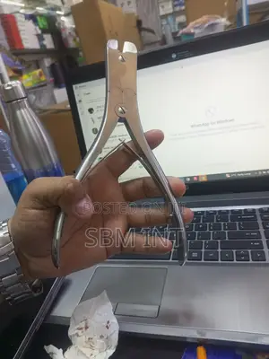 Bone Cutting Forceps