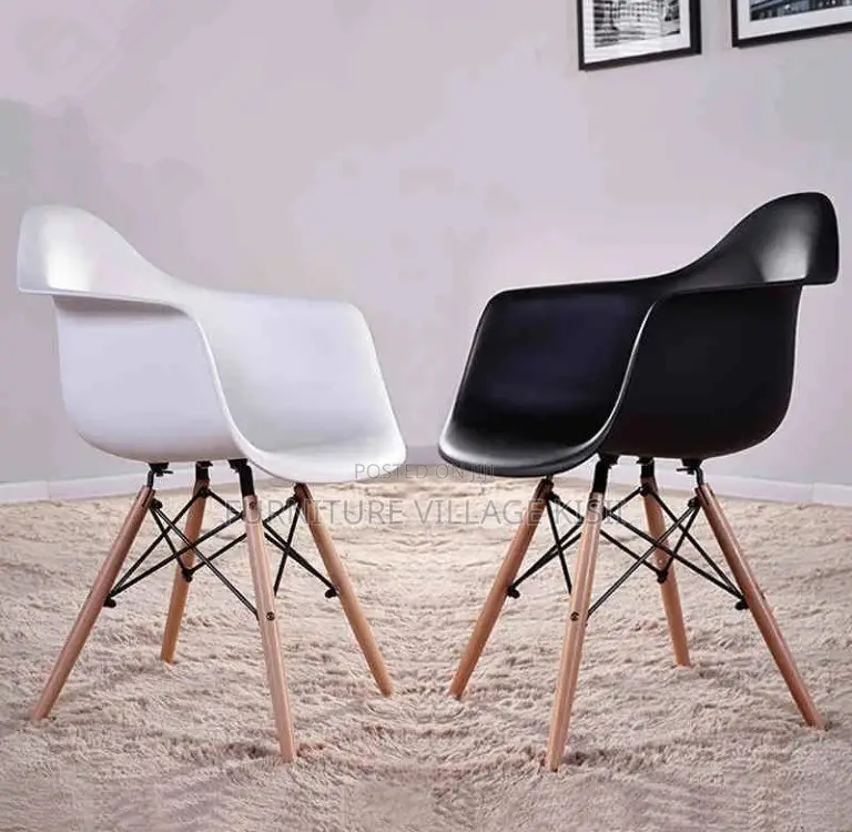 Office Chair: Bistro Eames Chair