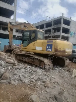 Komatsu Pc200-7