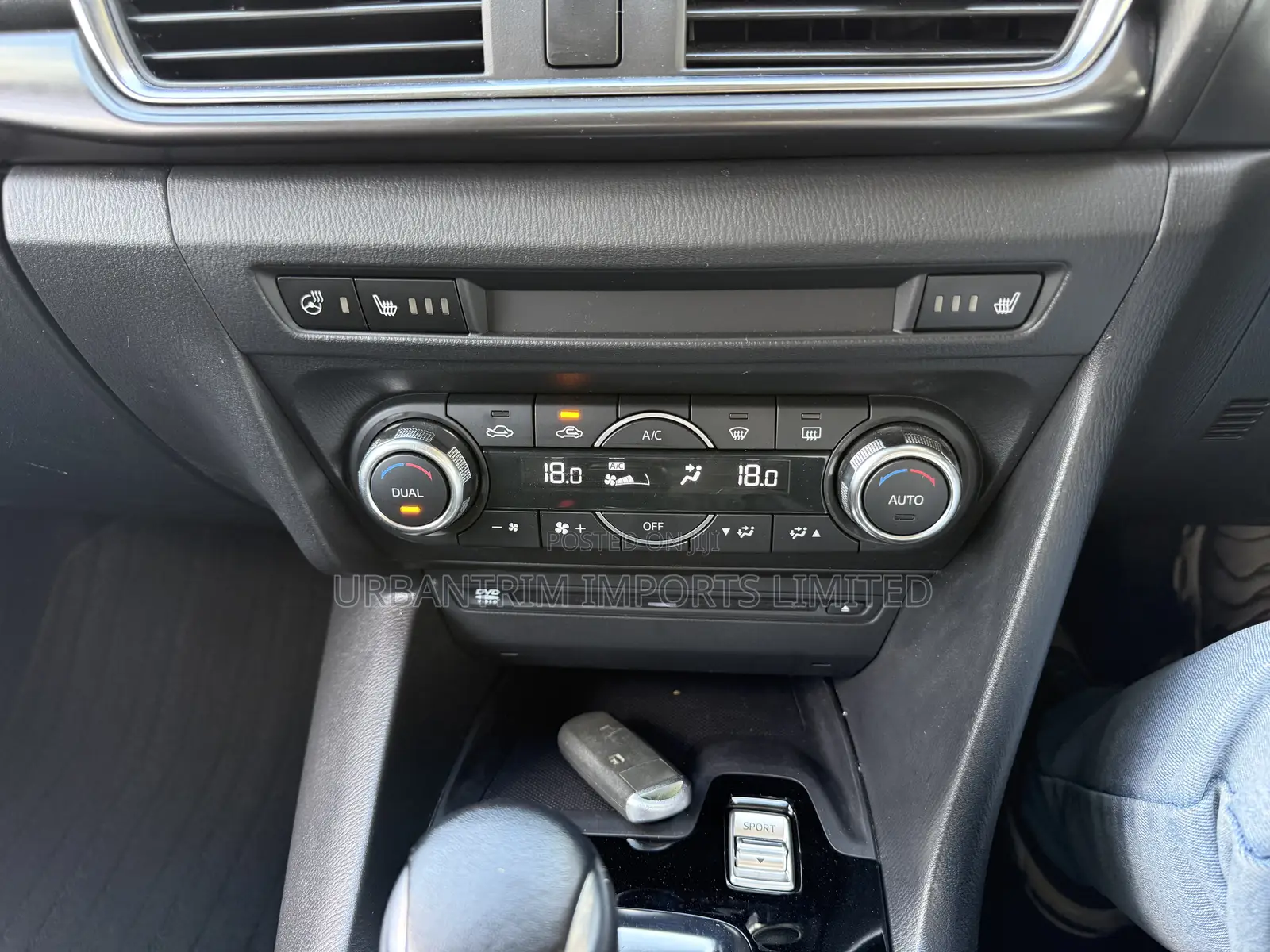 Mazda Axela 2019 Red