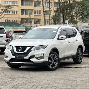 Nissan X-Trail 2019 White