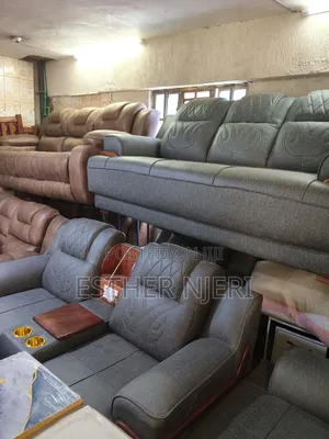 5 Seaters Semi Recliner Seats