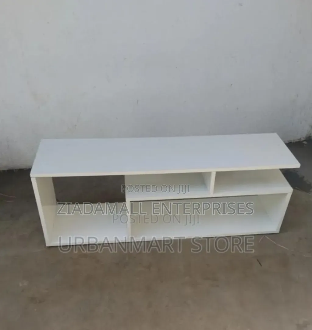 White /Black Mexico TV Stand With Pay on Delivery