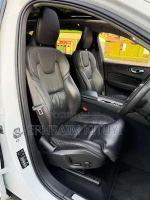 Volvo XC60 2019 White