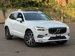 Volvo XC60 2019 White