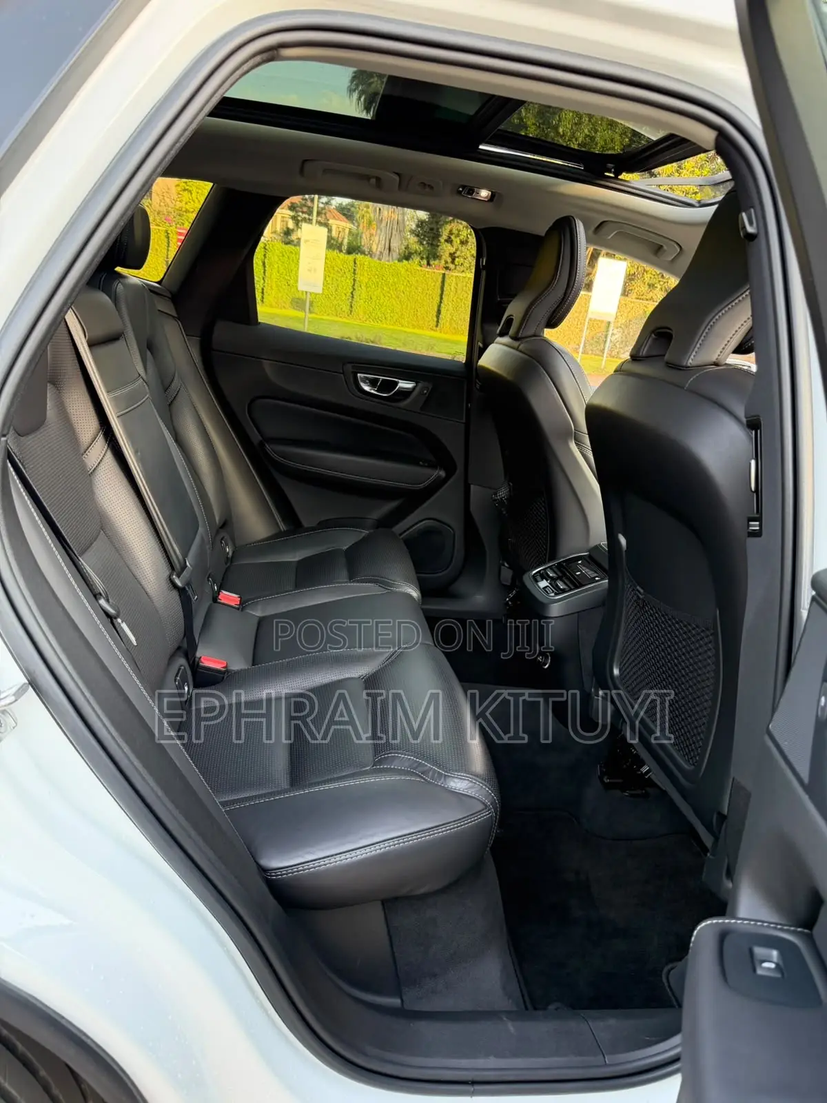 Volvo XC60 2019 White
