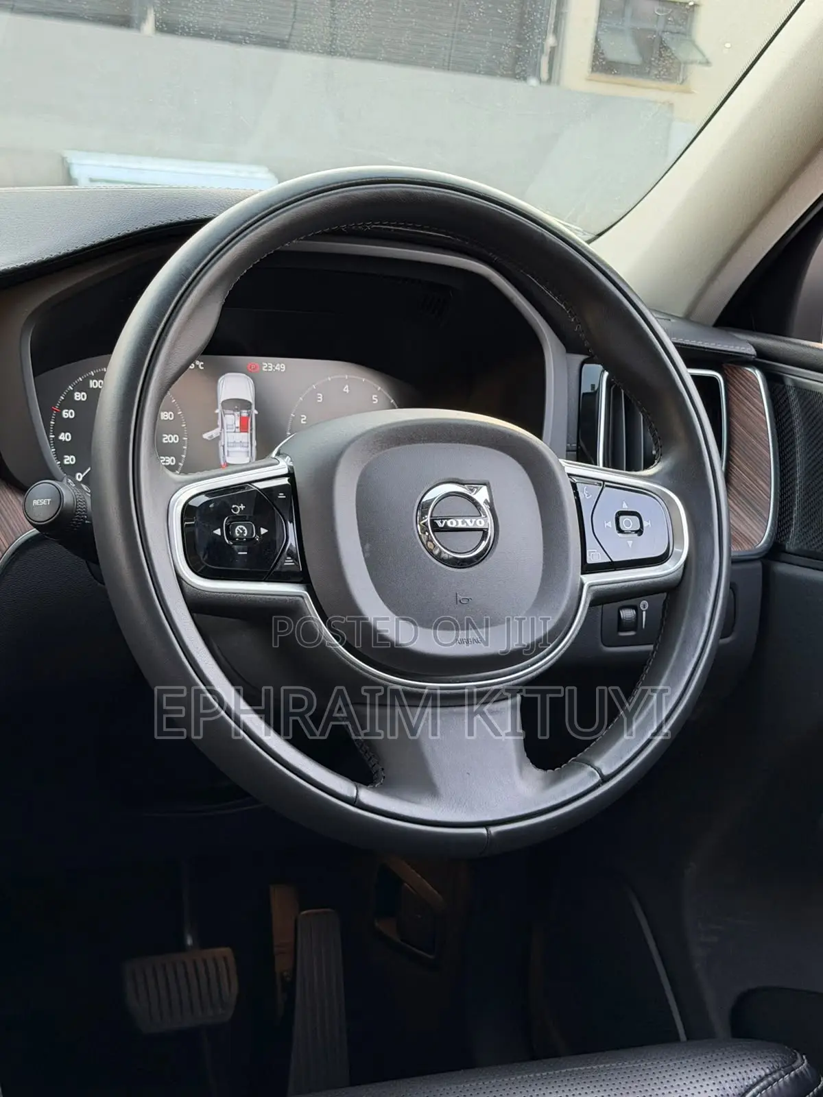 Volvo XC60 2019 White