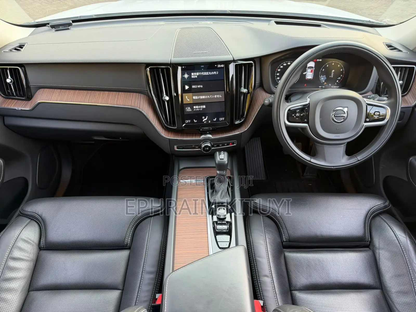 Volvo XC60 2019 White