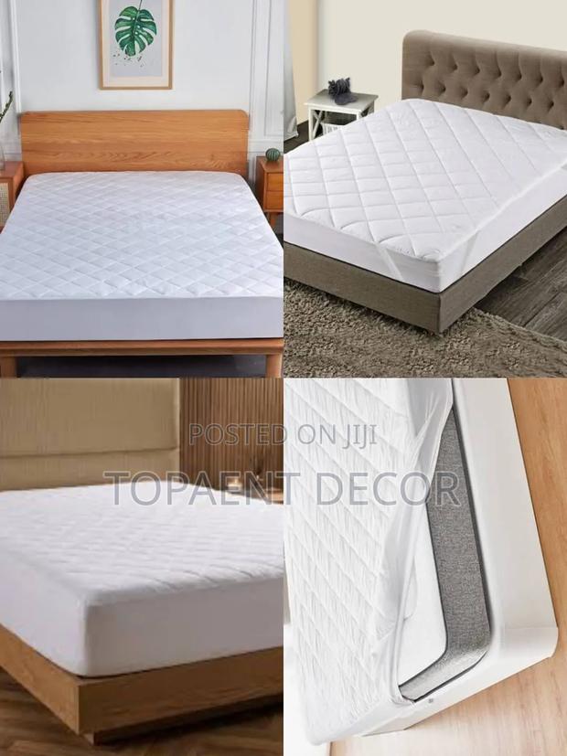 White Quilted Waterproof Mattress Protector - thumbnail 2