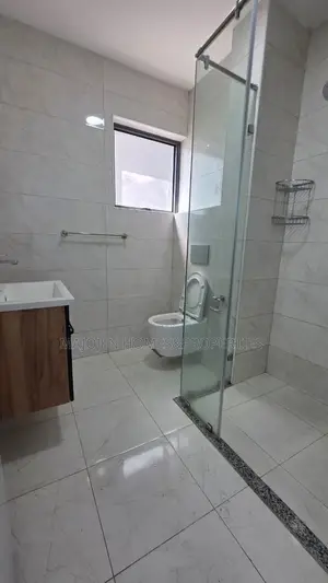 2bdrm Apartment in Valley Arcade for rent
