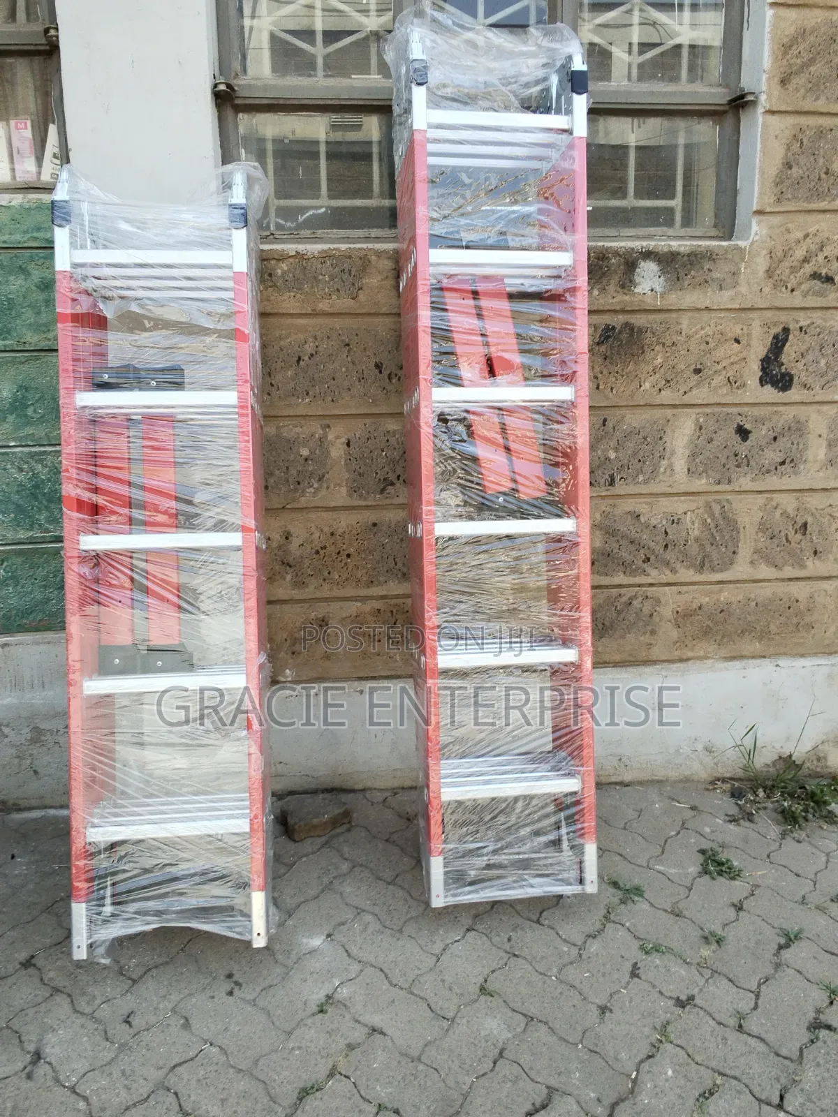 Fiberglass Multipurpose Ladder