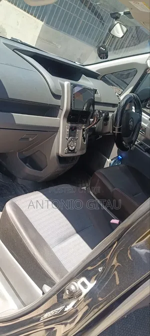 Toyota Voxy 2009 Black