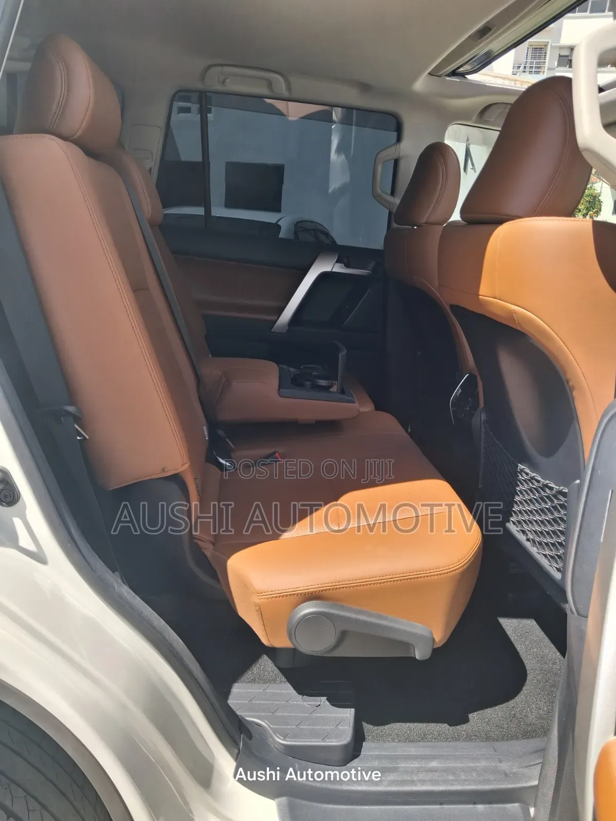 Toyota Land Cruiser 2019 White