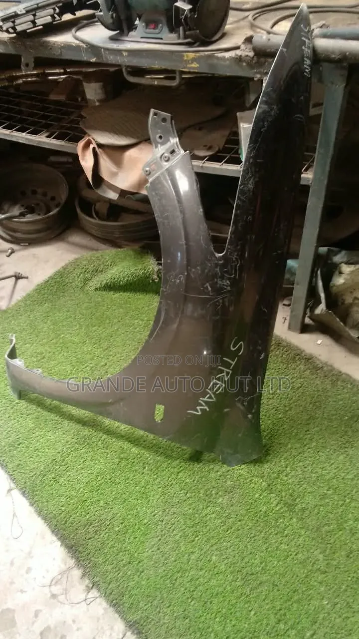 Honda Stream Fender/Wing
