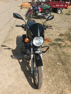 TVS HLX Plus ES 2021 Black