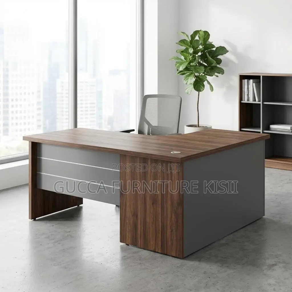 Office Desk; 1.4M Curved Office Desk