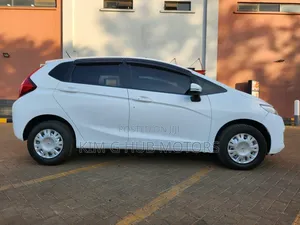 Honda Fit 2015 Pearl
