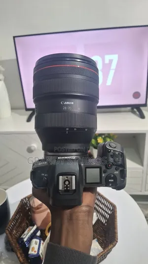 Canon Eos R