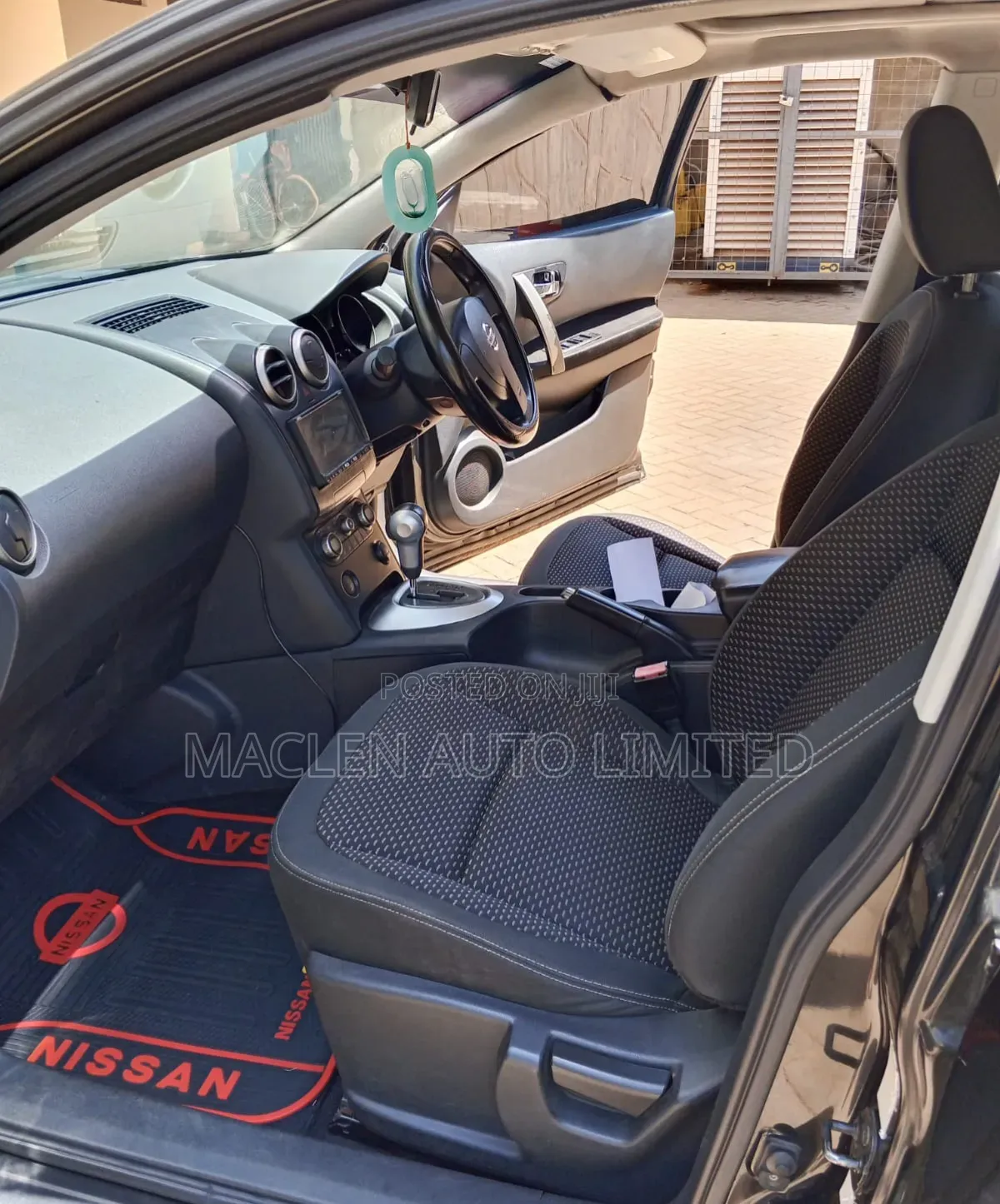 Nissan Dualis 2010 Black