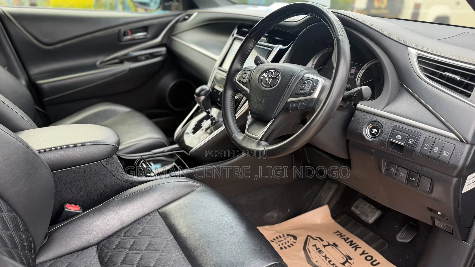 Toyota Harrier 2018 Black