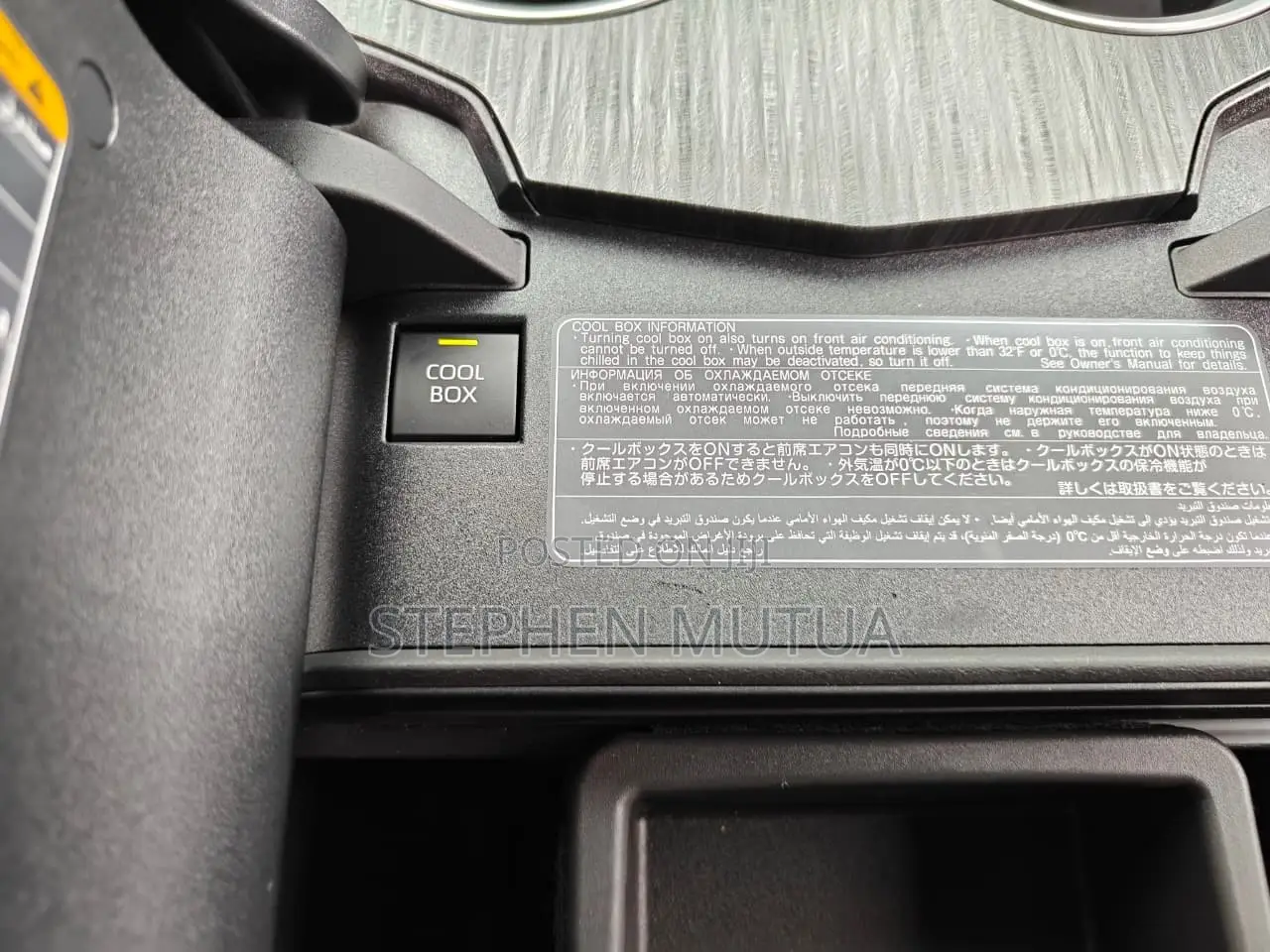 Toyota Land Cruiser LC300 2024