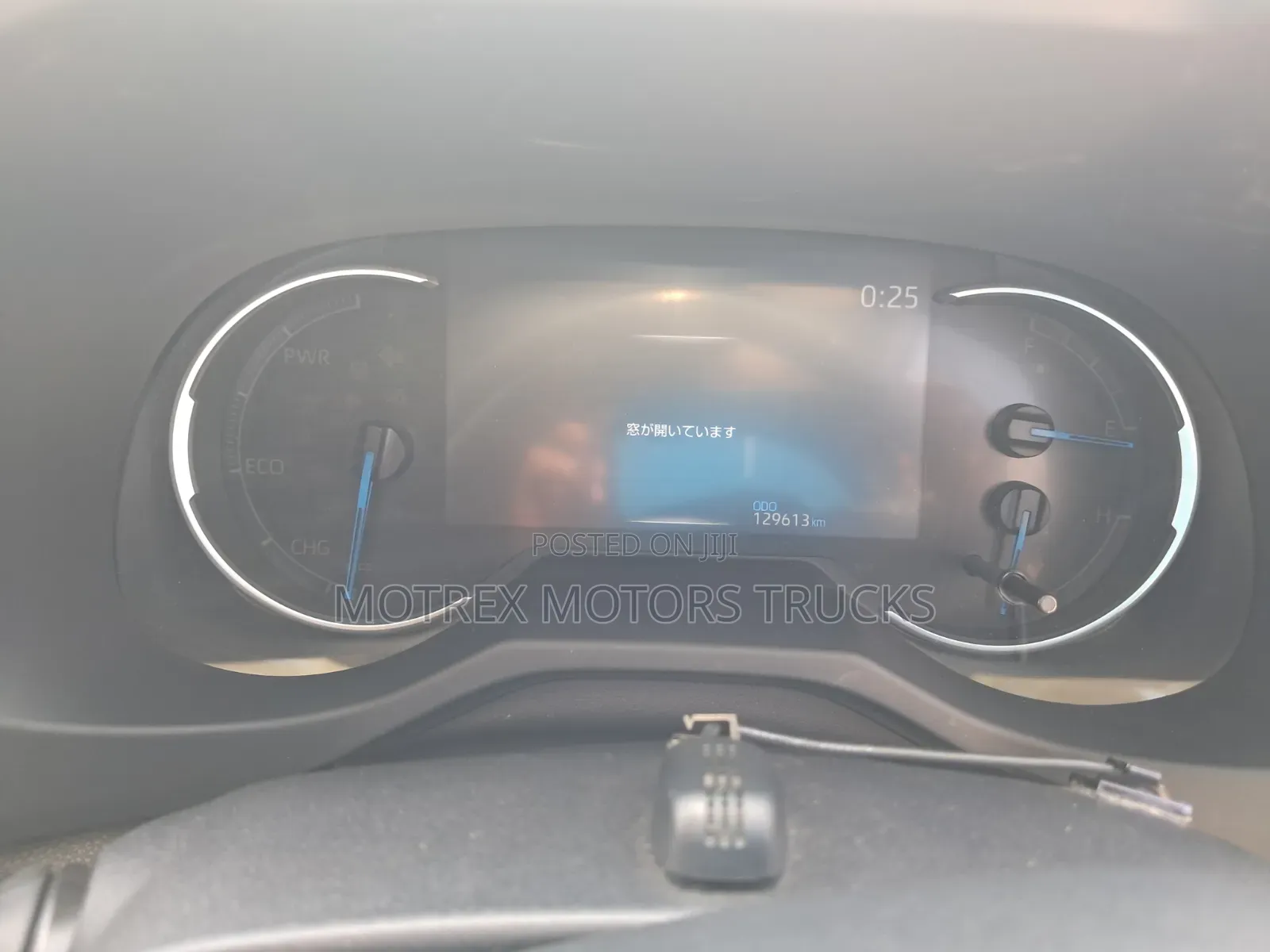 Toyota RAV4 LE AWD 2019 White