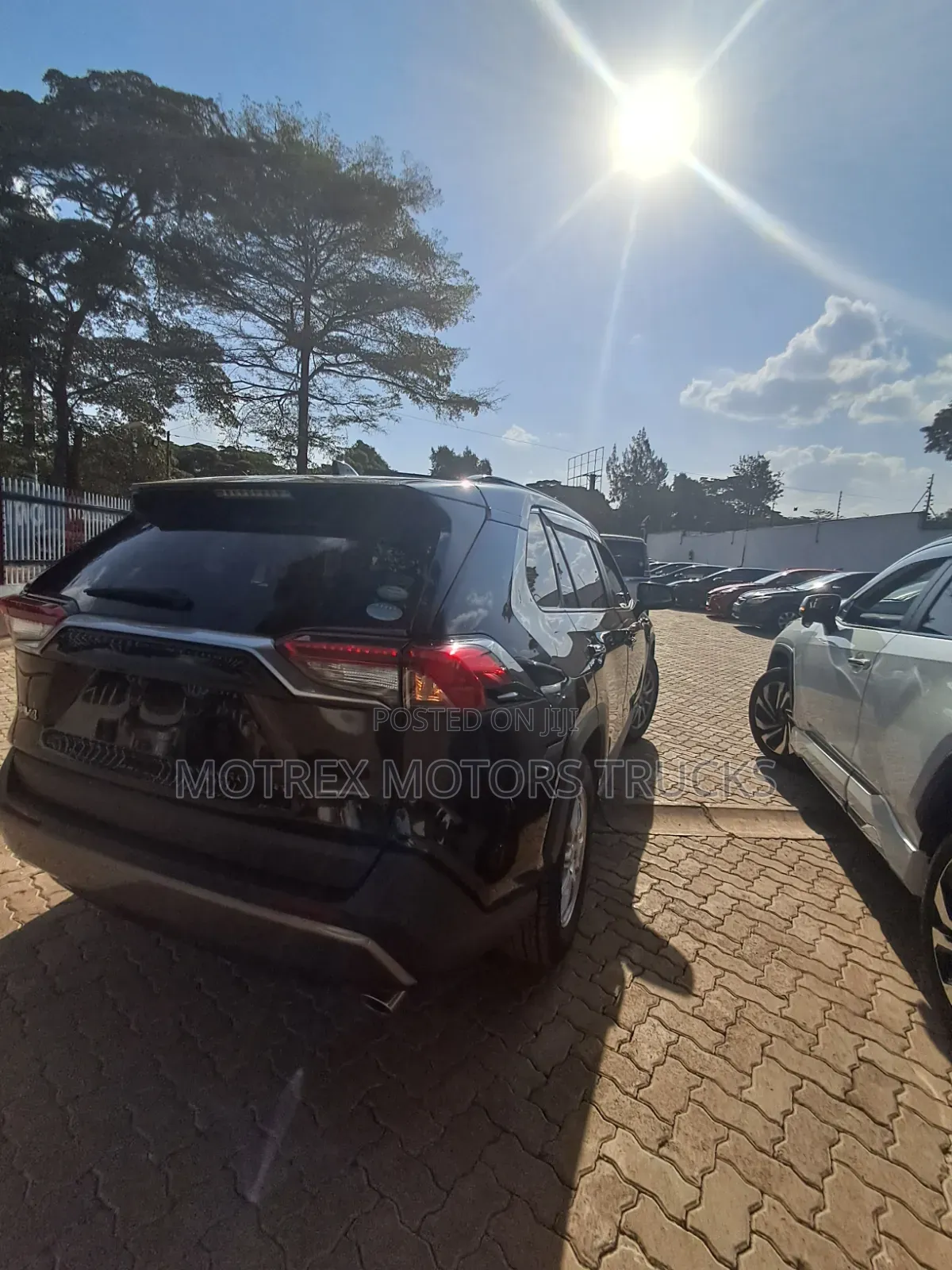 Toyota RAV4 LE AWD 2019 Black