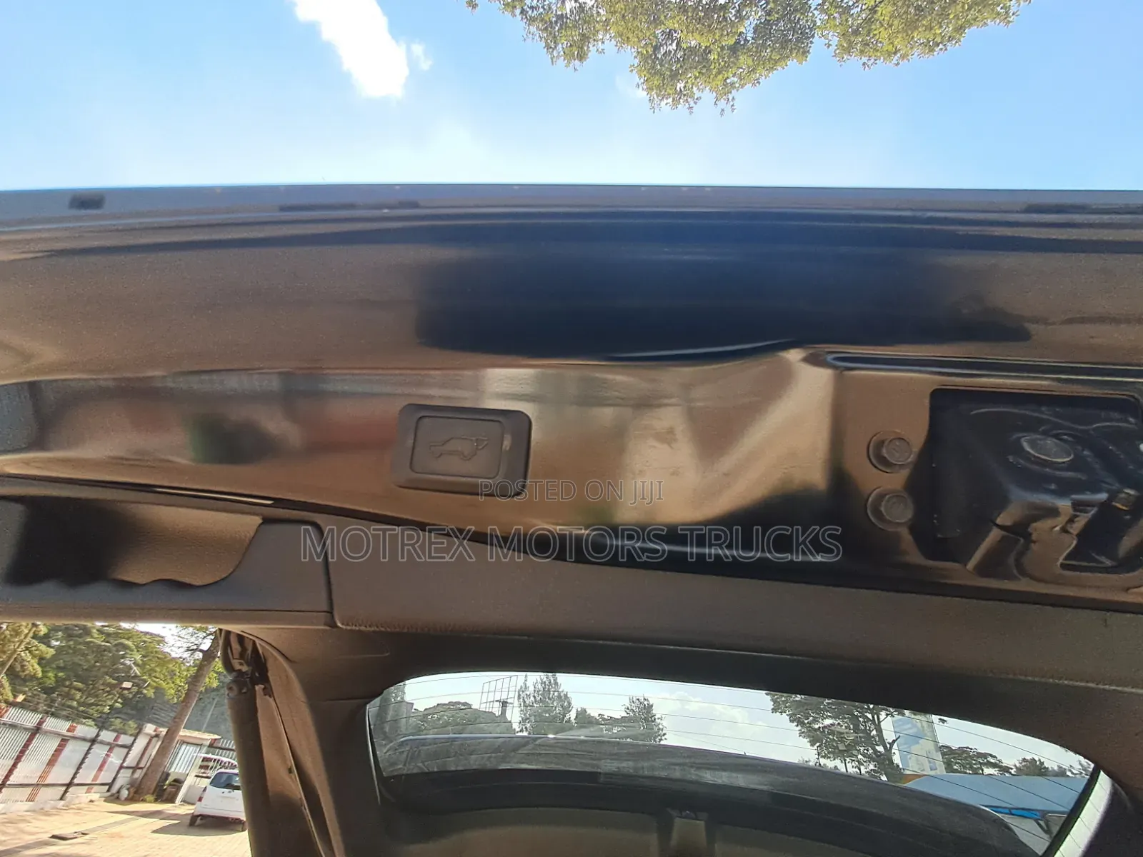 Toyota RAV4 LE AWD 2019 Black