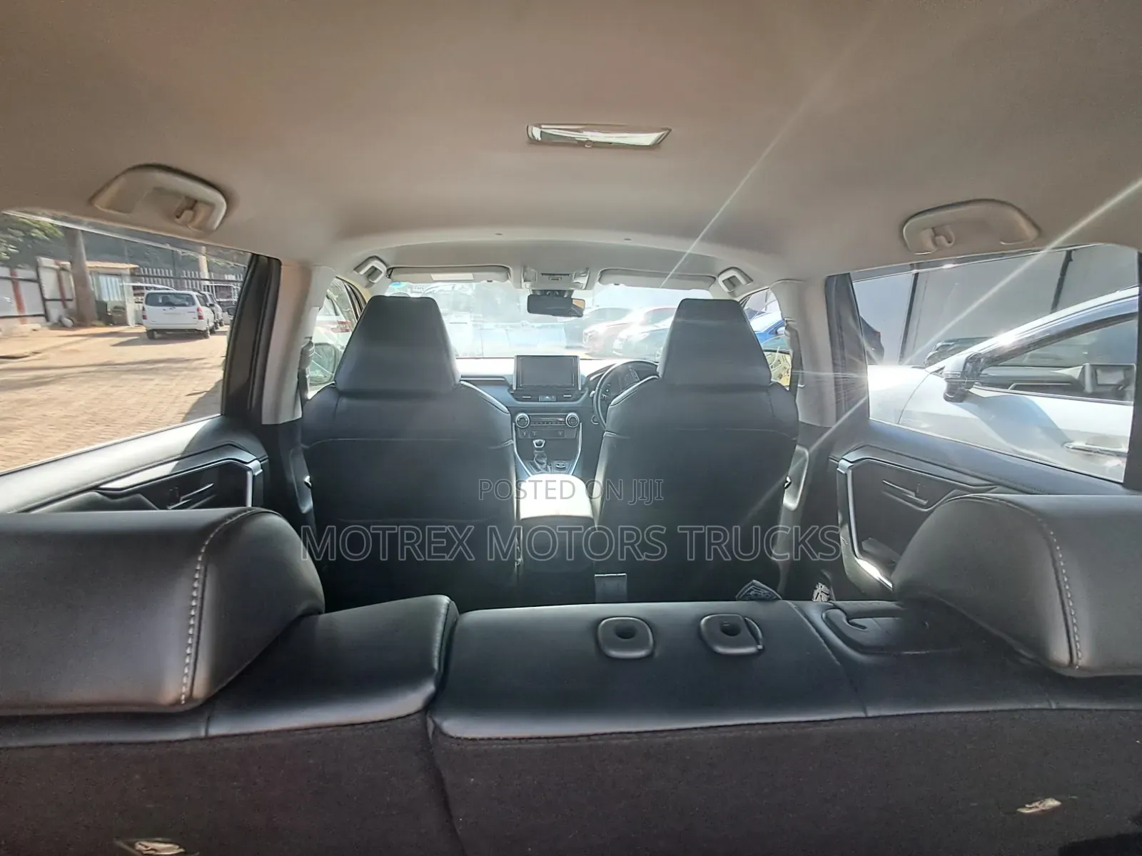 Toyota RAV4 LE AWD 2019 Black