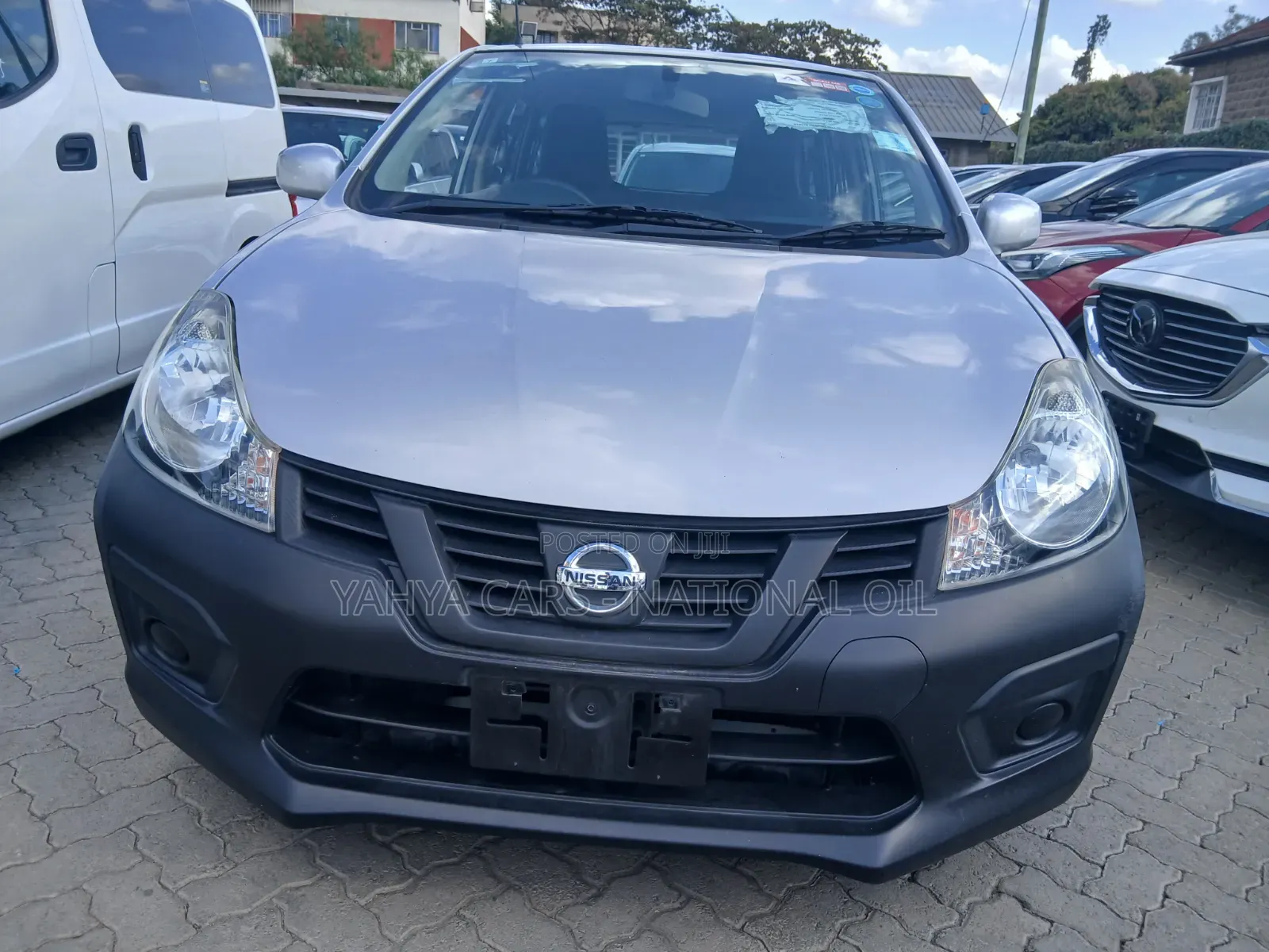 Nissan Advan 2019 Silver