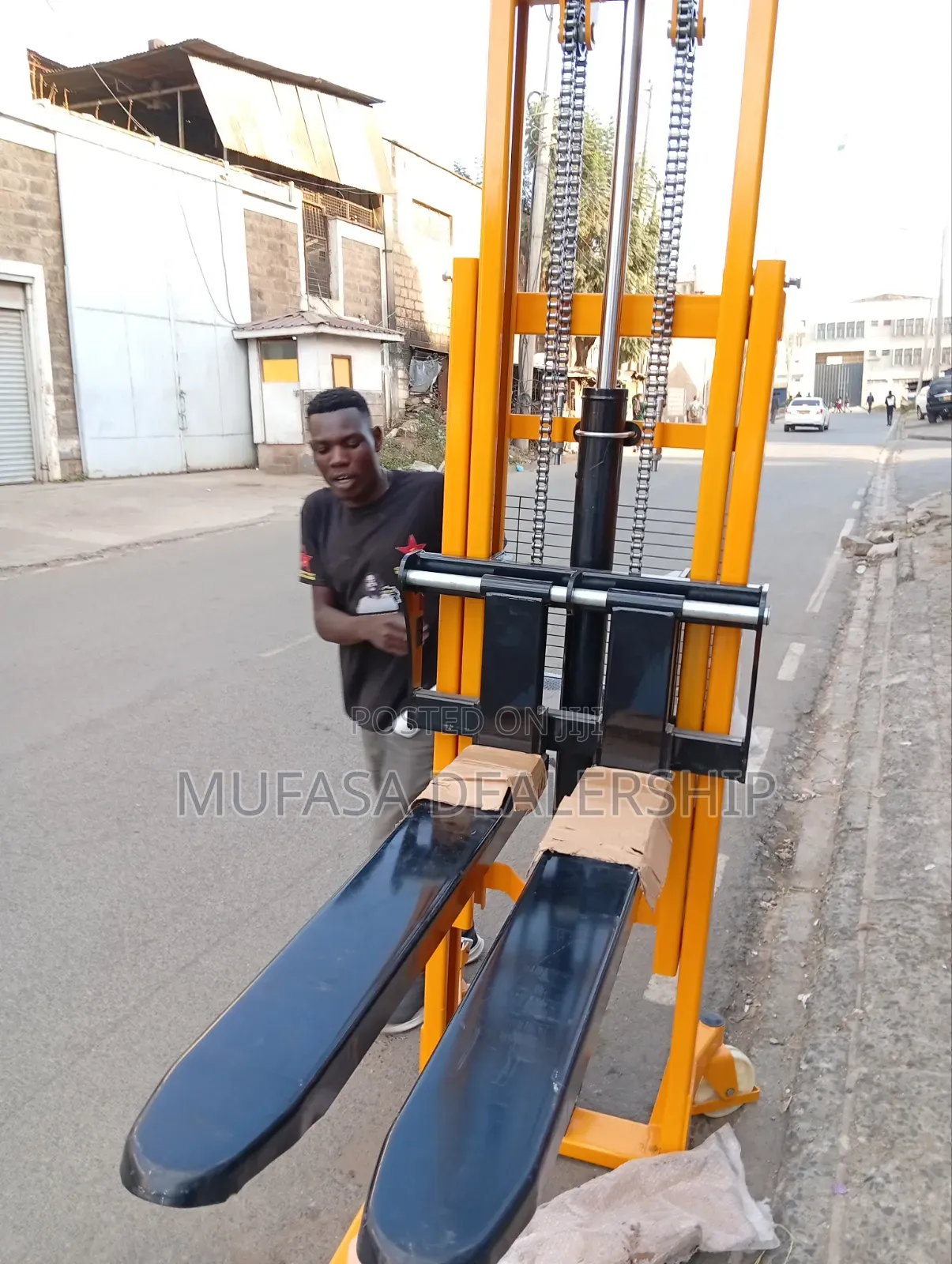 Manual Stacker 1500kgs