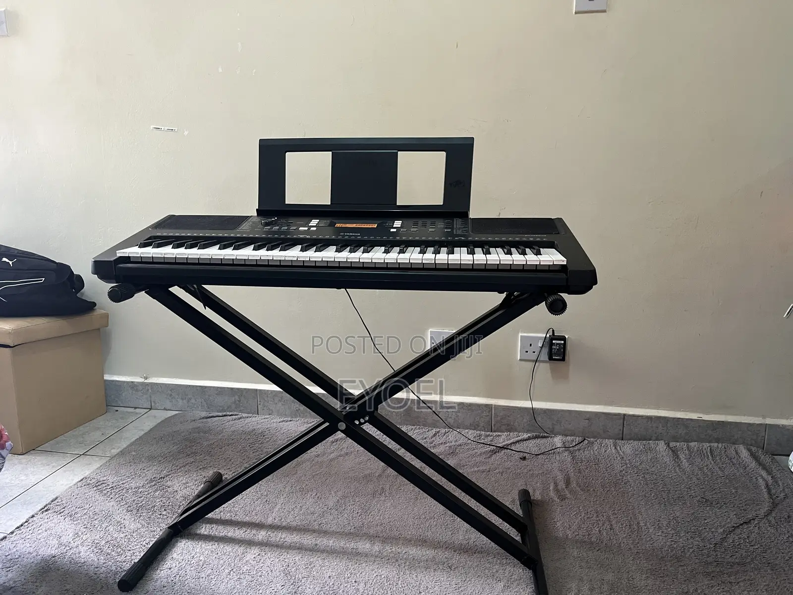 Yamaha Electronic Piano / Digital Keyboard