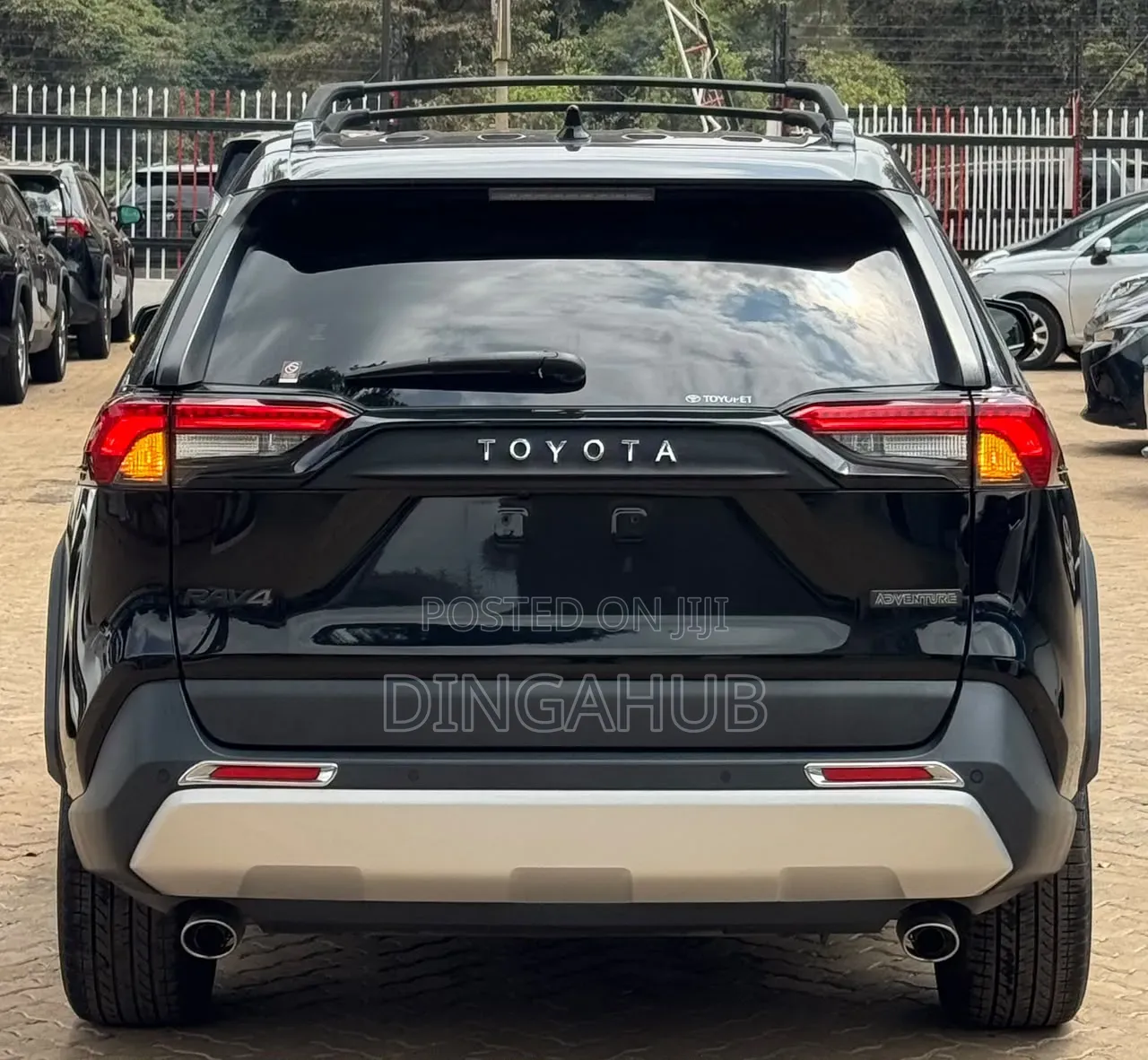 Toyota Avanza 2021 Black