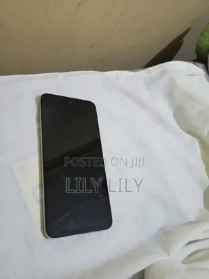 New Infinix Hot 60i 128 GB Silver
