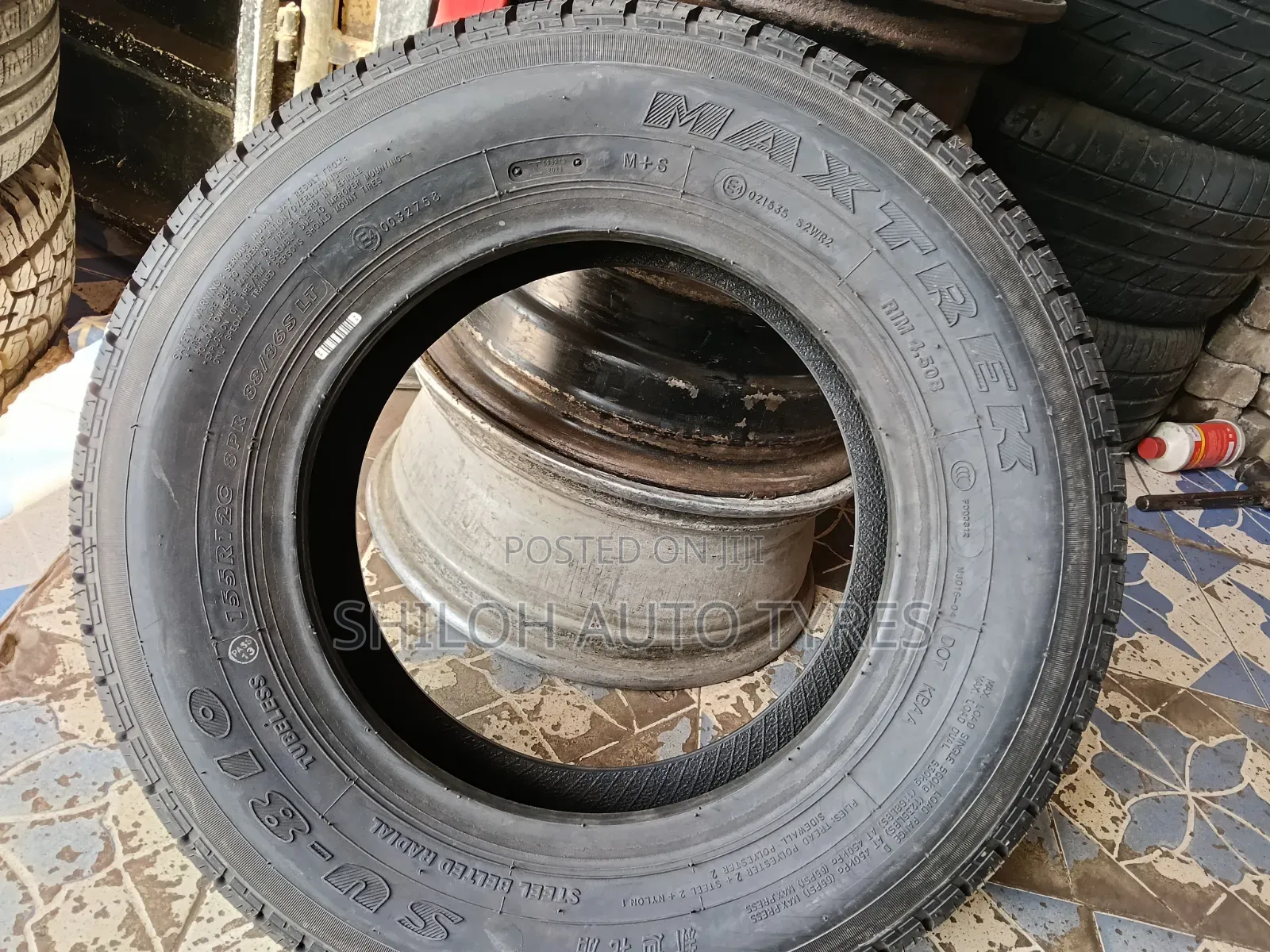 Maxtrek 155R12c