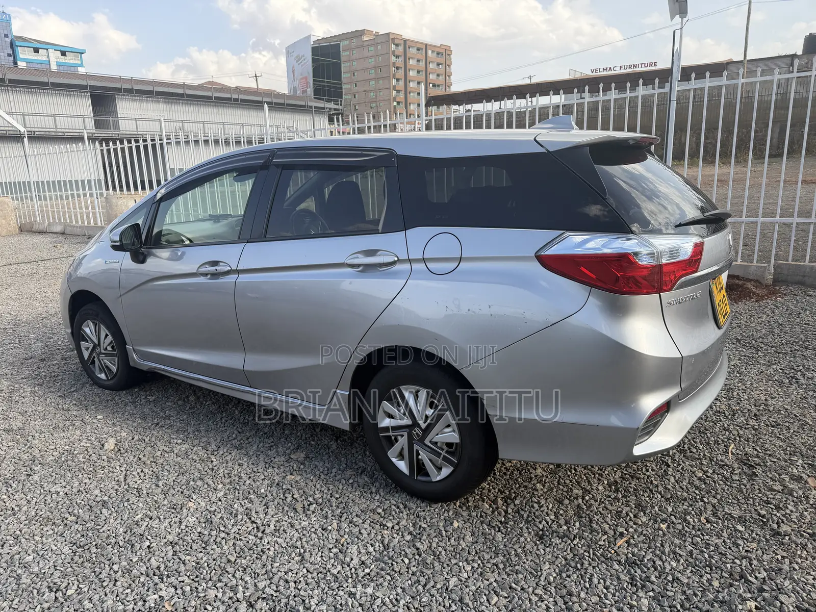 Honda Shuttle 2016 Silver