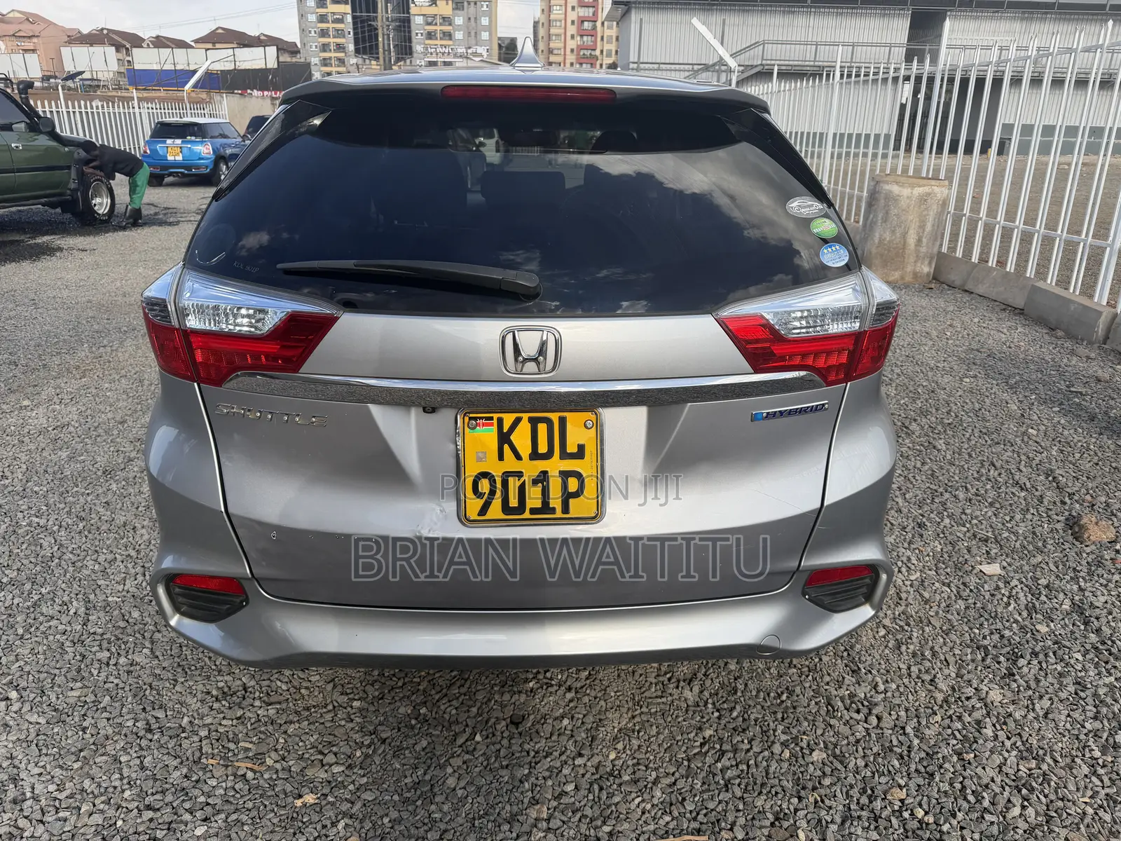 Honda Shuttle 2016 Silver