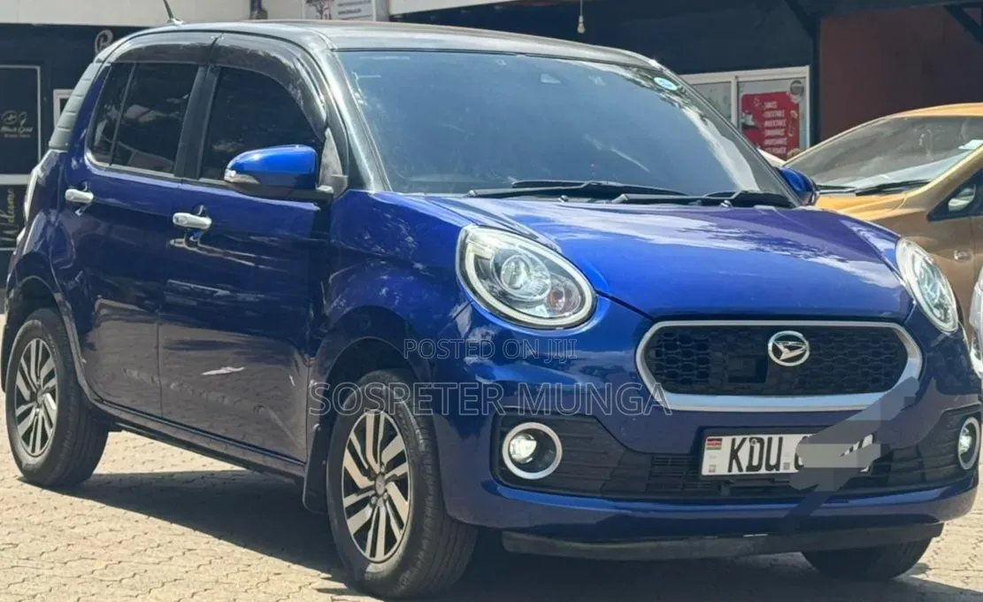 Daihatsu Boon 2018 Blue