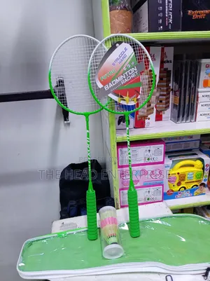 Badminton Racket for Kids With 3 Balls