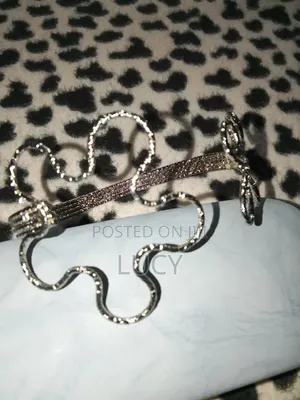Armlets /Armcuffs