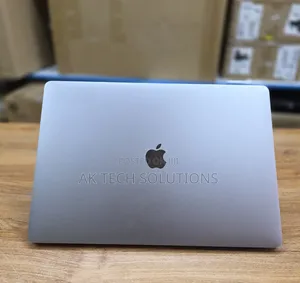 Laptop Apple MacBook Pro 2019 32GB Intel Core i7 SSD 1T