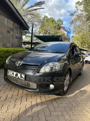 Toyota Auris 2010 Black