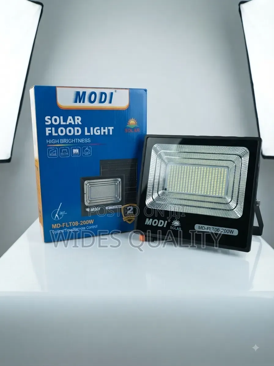 MODI 200W Solar Flood Light