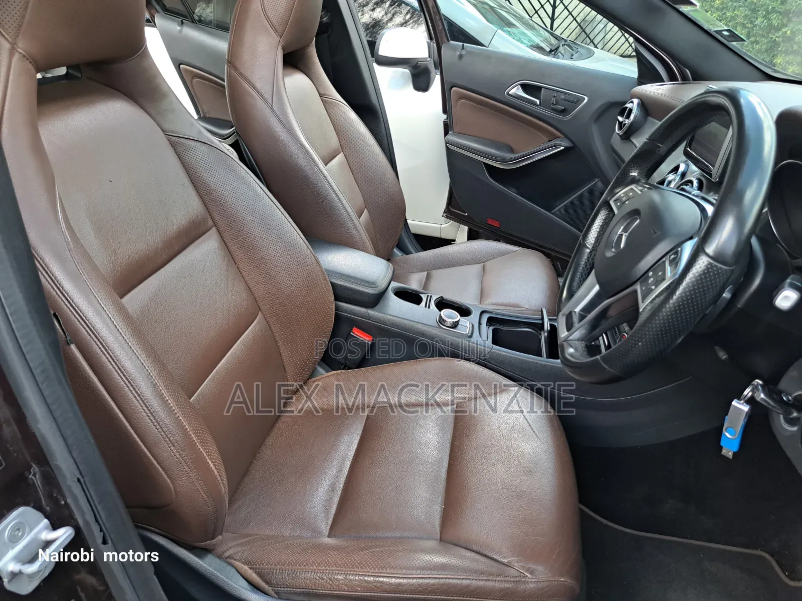 Mercedes-Benz GLA-Class 2015 Brown