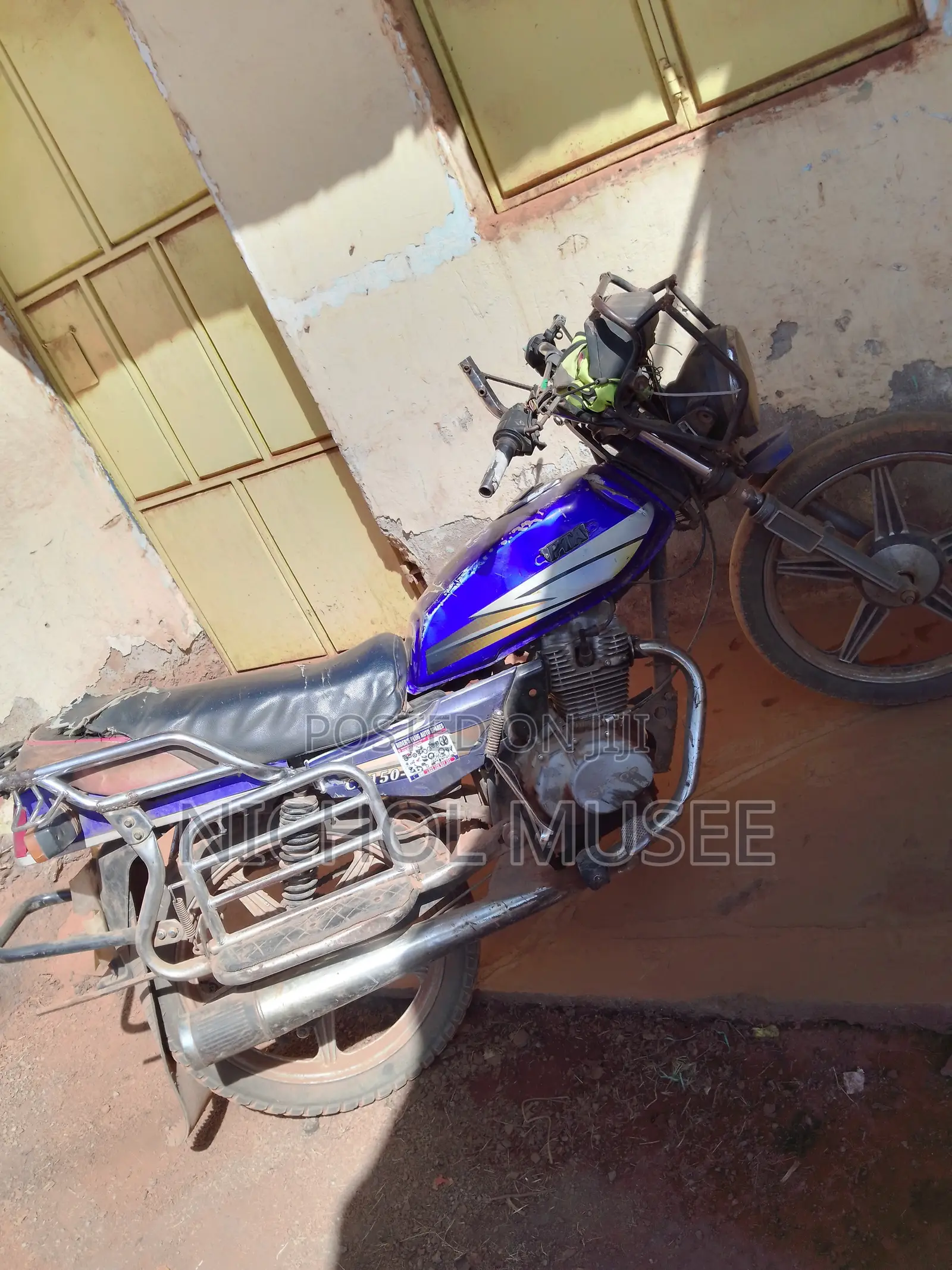 Bajaj Boxer 125 2010 Gray