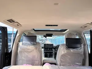 Toyota Land Cruiser 2023 Black