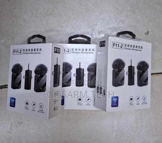 F11 Wireless Microphone for Podcasts and Interviews