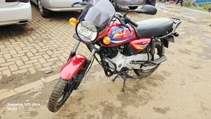 Bajaj Boxer 150 UG 2026 Red