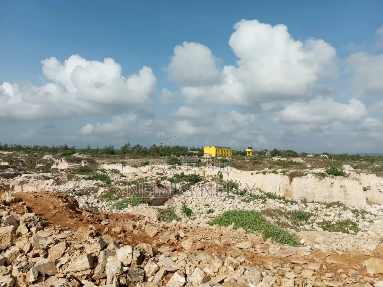 4acres Beach Front Kilifi Katanangala