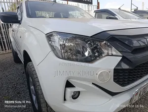 New Isuzu D-MAX 2023 Pearl